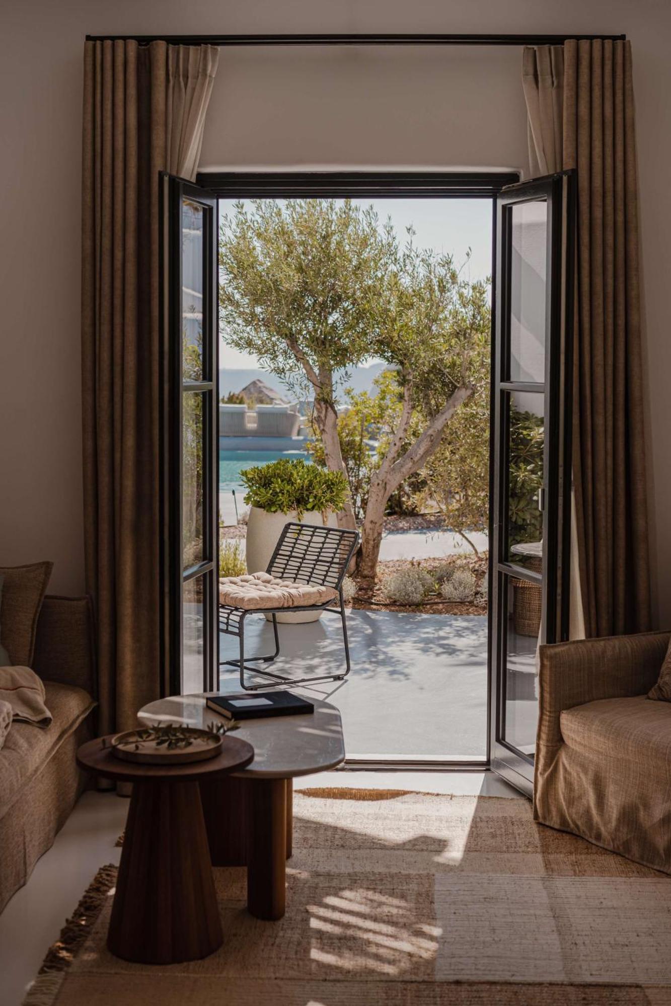 Nobu Hotel Santorini (Adults Only) Imerovigli  Exterior foto